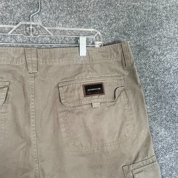 Quiksilver Shorts Mens 38 Beige Cargo Heavy Y2K Surf Skater Pockets Outdoors - Picture 11 of 12
